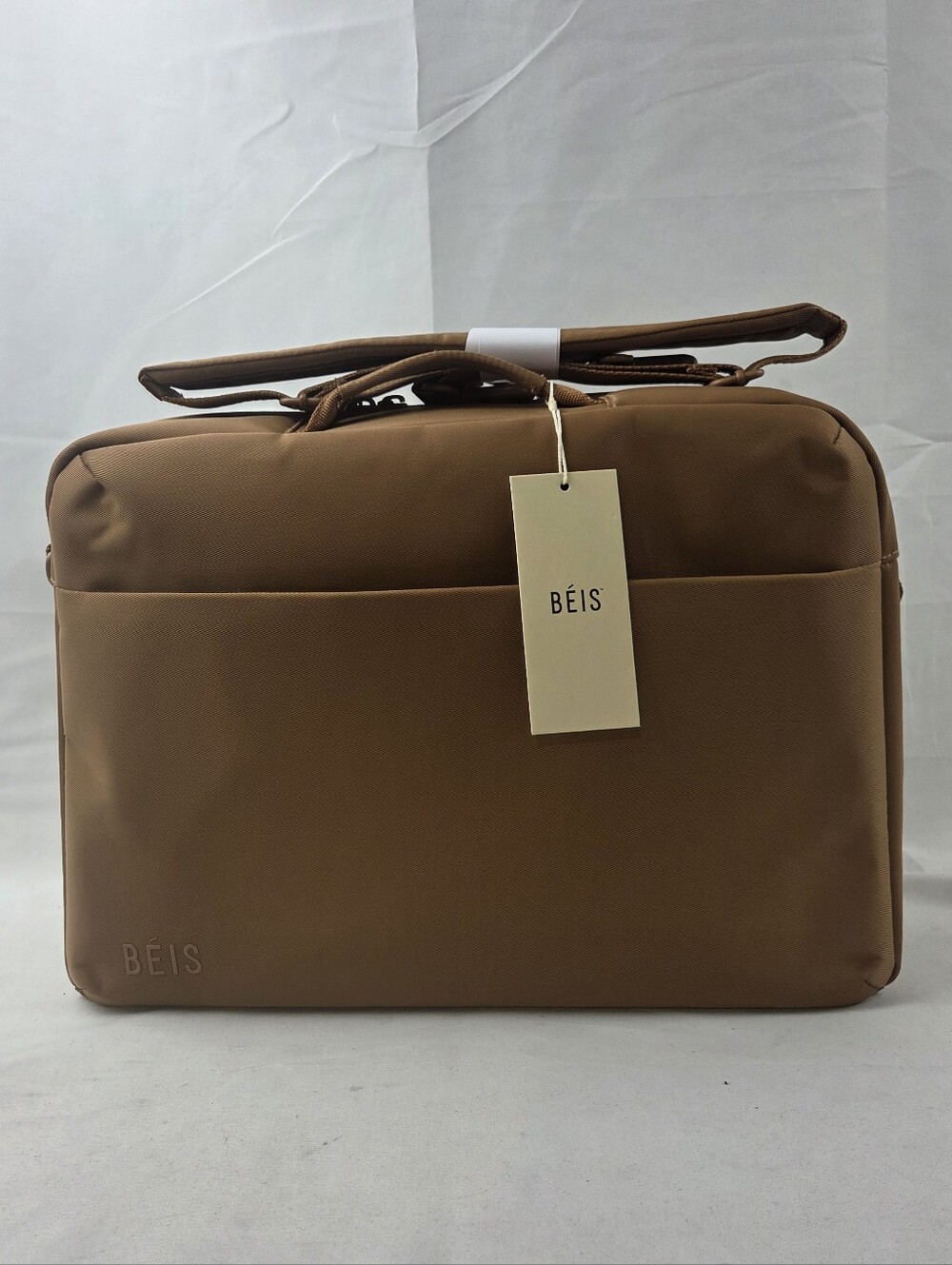 BEIS The Ultimate Travel Duffle In Camel